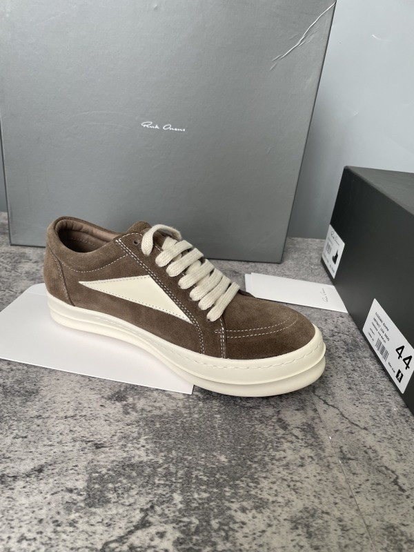 RO Sneakers