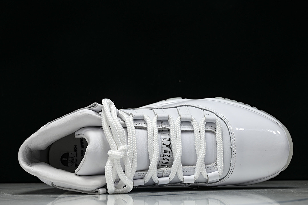 Comme Des Garçons x Air Jordan 11 "White" IV7639-100