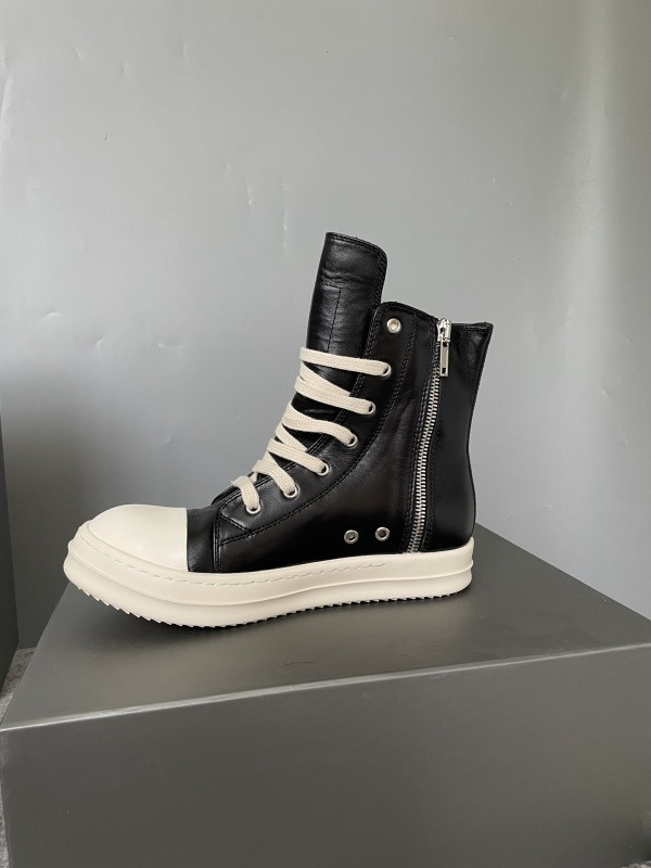 RO Sneakers