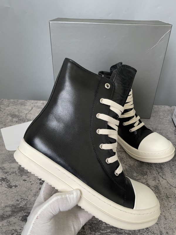RO Sneakers
