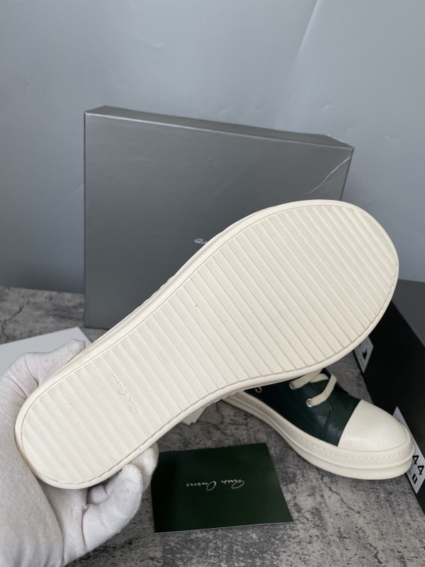 RO Sneakers