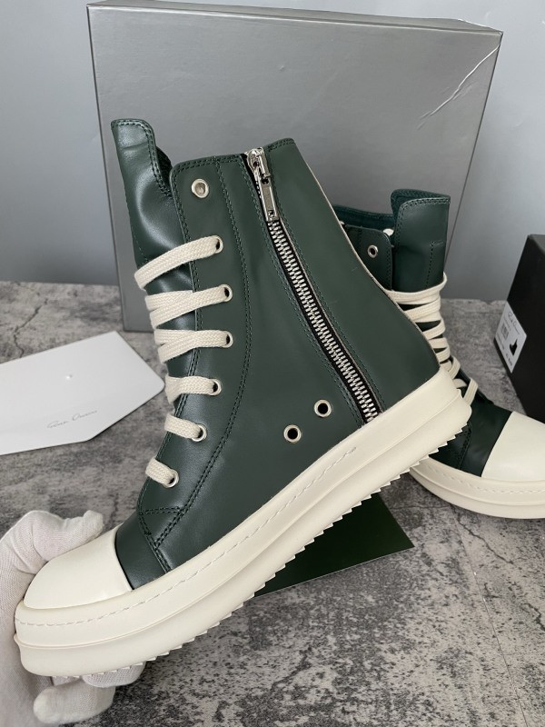 RO Sneakers