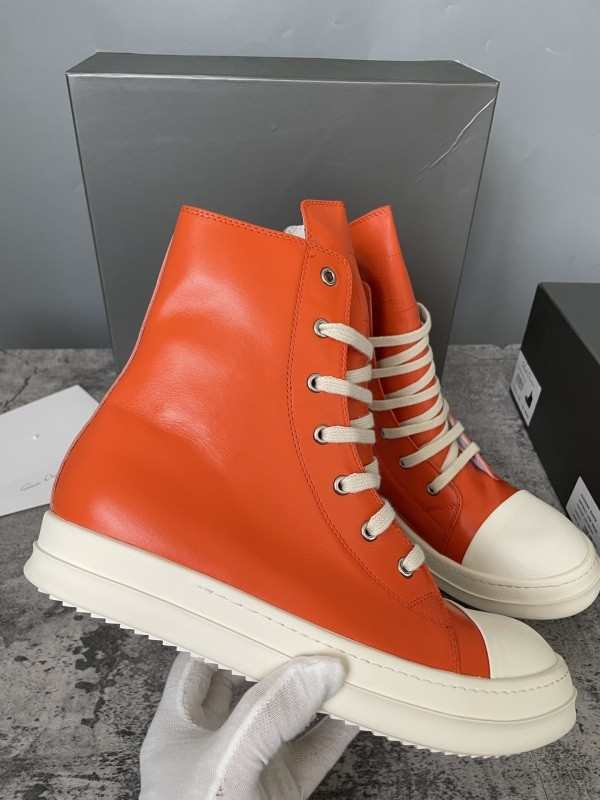 RO Sneakers