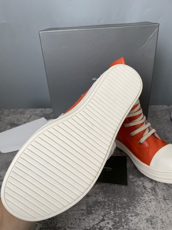 RO Sneakers