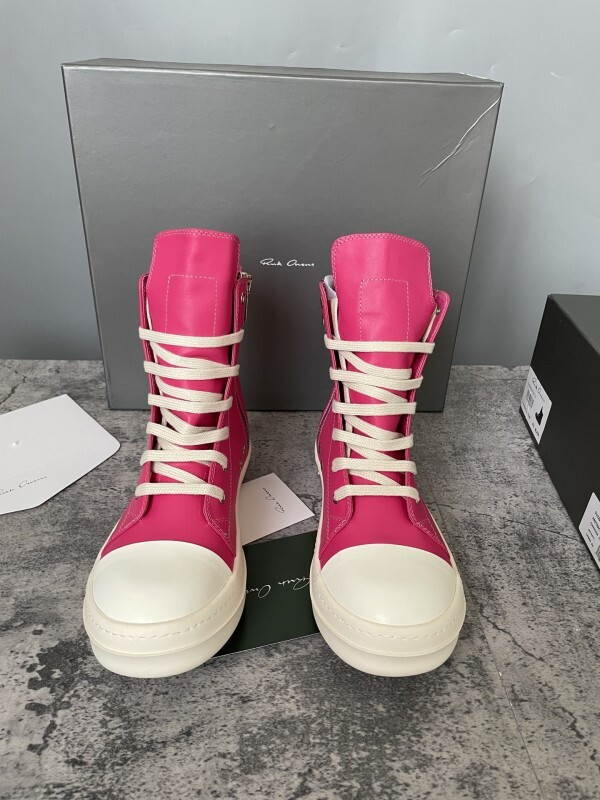 RO Sneakers