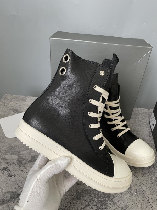 RO Sneakers