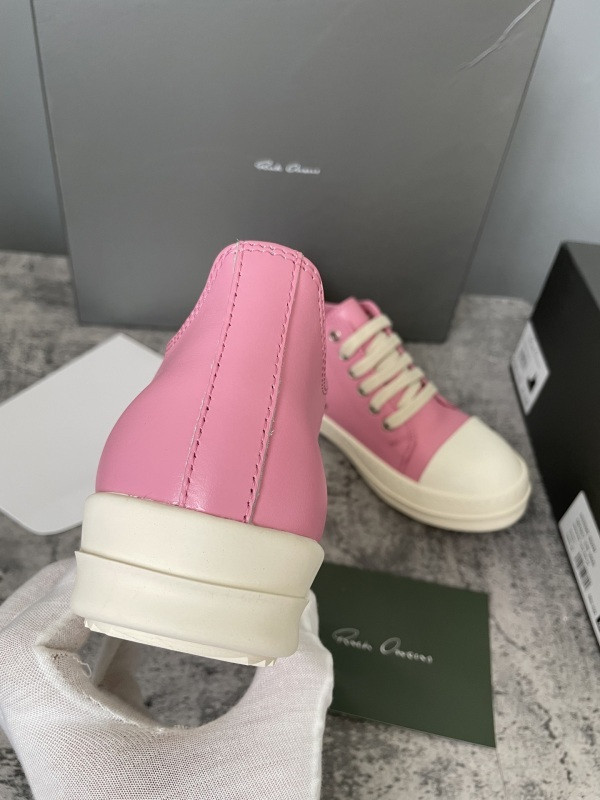 RO Sneakers