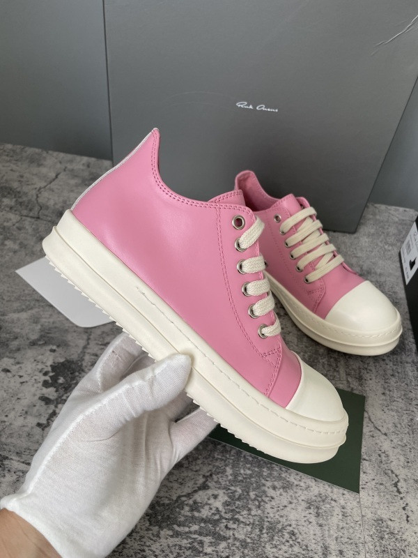 RO Sneakers