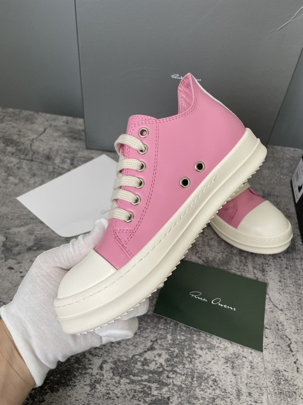 RO Sneakers