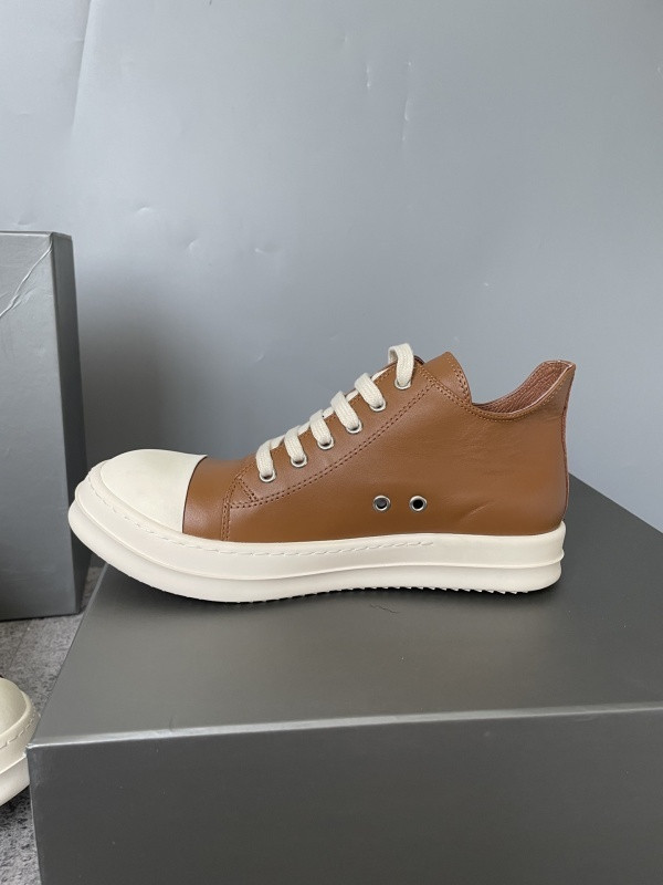 RO Sneakers
