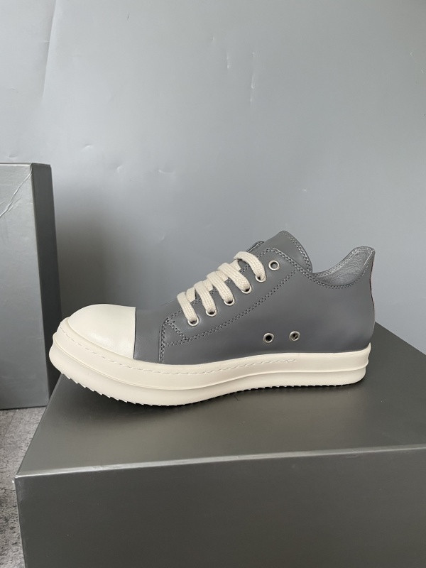 RO Sneakers