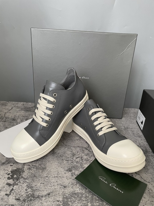 RO Sneakers