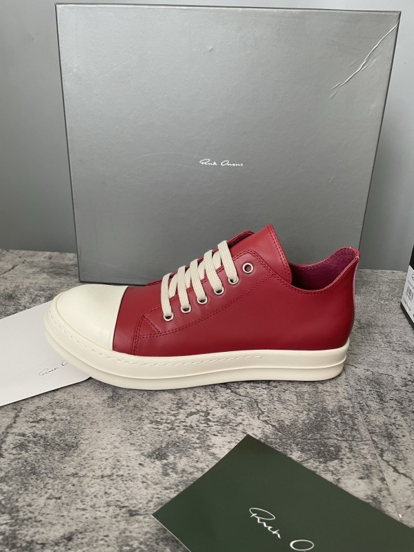 RO Sneakers