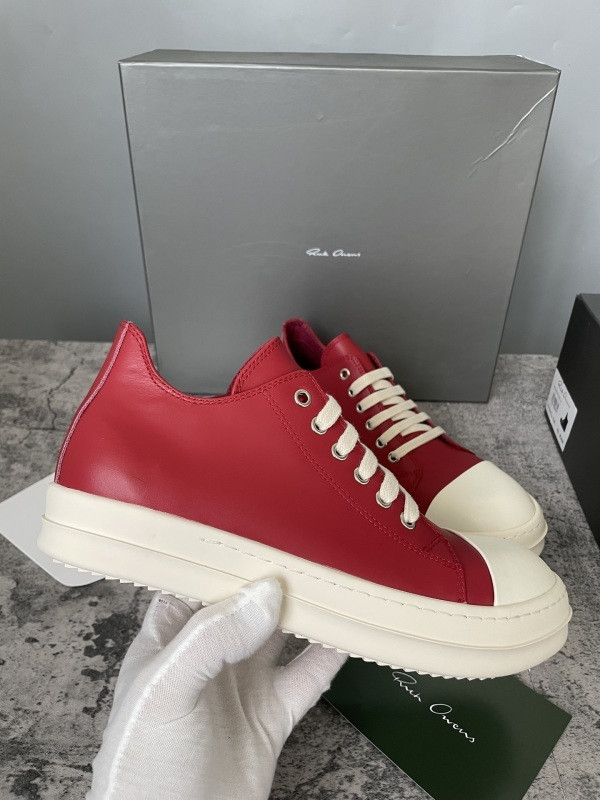 RO Sneakers