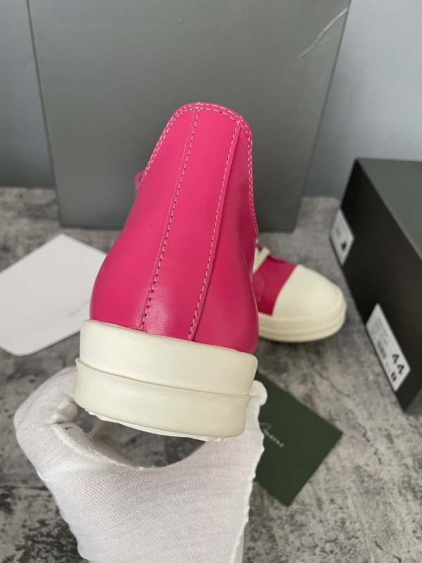 RO Sneakers