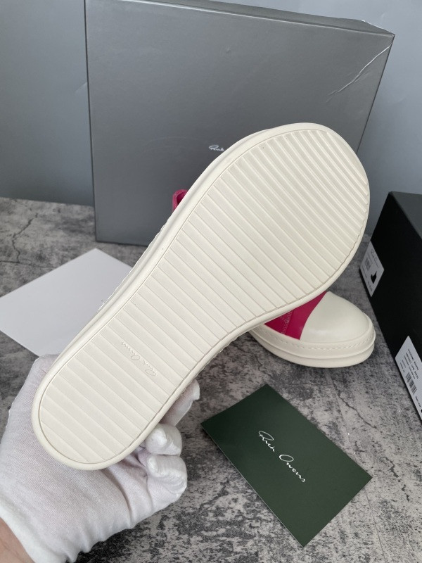 RO Sneakers