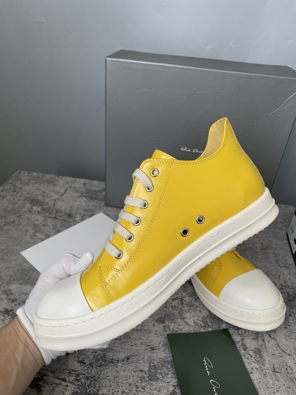 RO Sneakers
