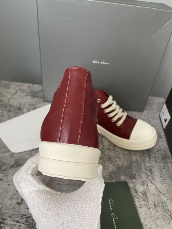 RO Sneakers