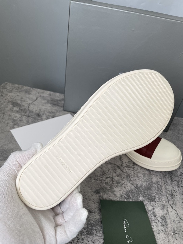 RO Sneakers