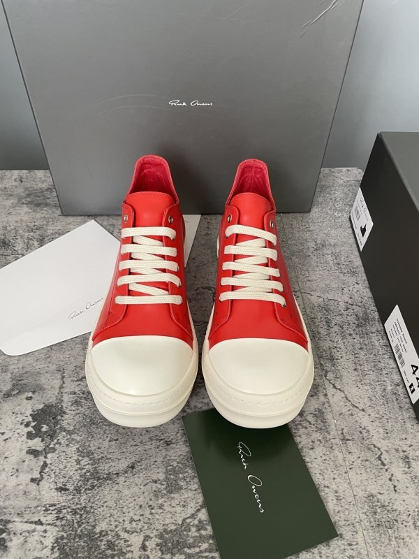 RO Sneakers