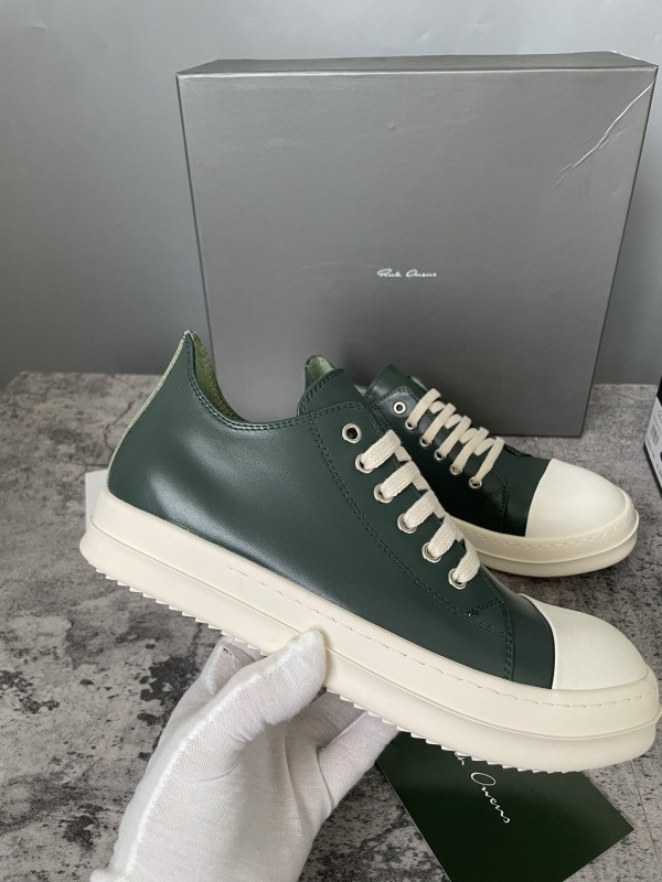RO Sneakers