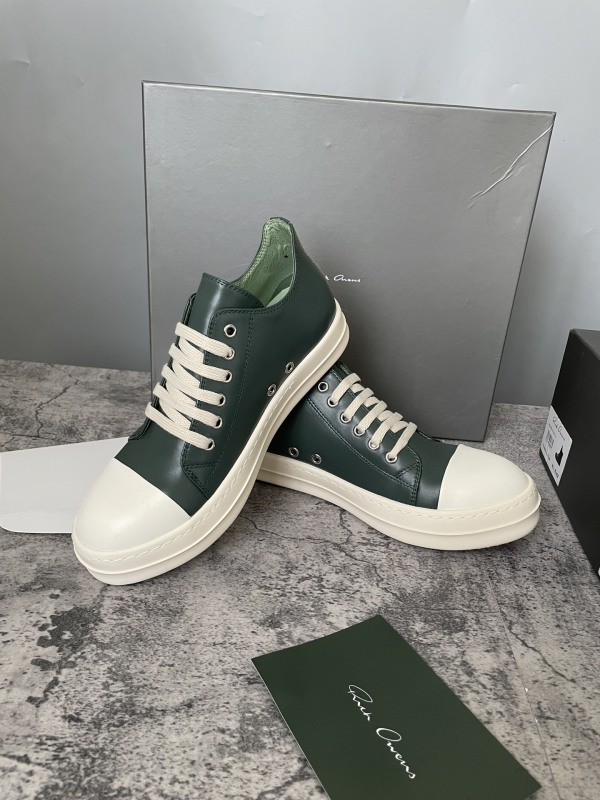 RO Sneakers