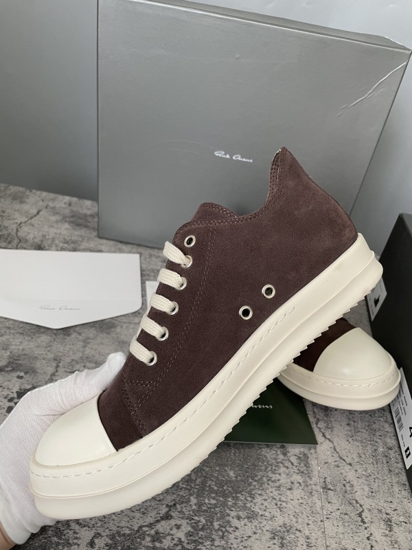 RO Sneakers