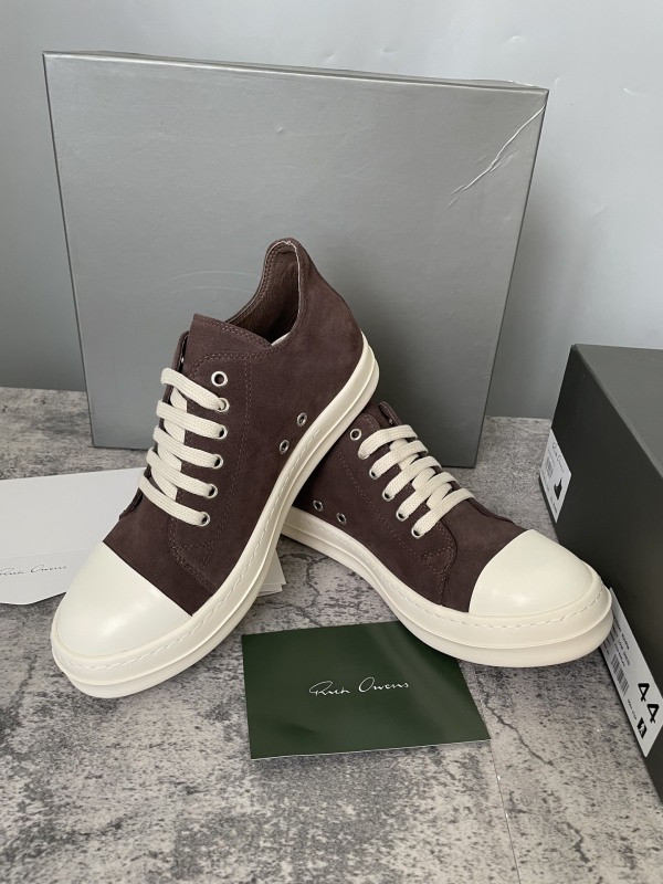 RO Sneakers