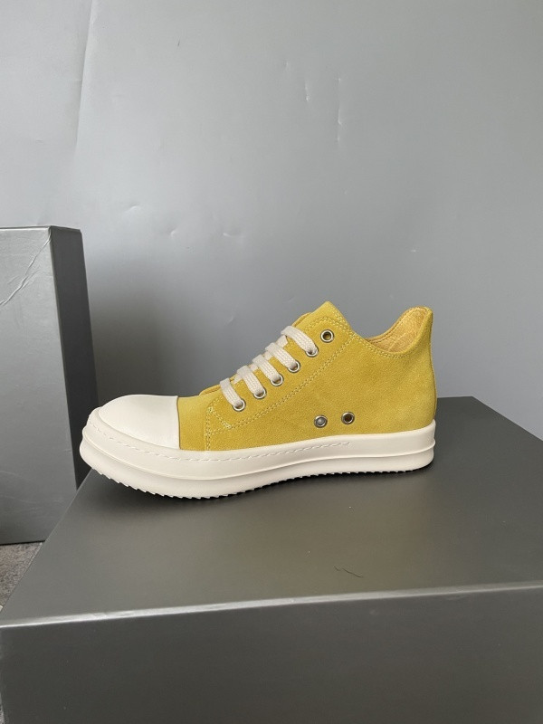 RO Sneakers