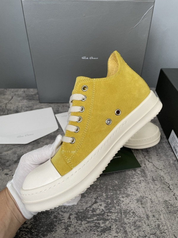 RO Sneakers