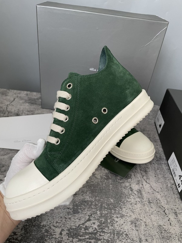 RO Sneakers