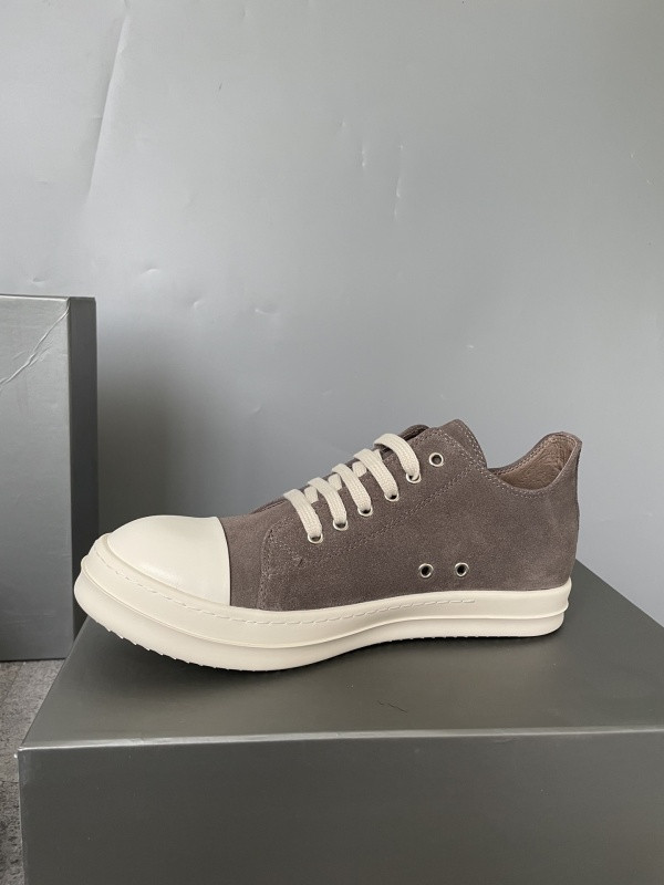 RO Sneakers