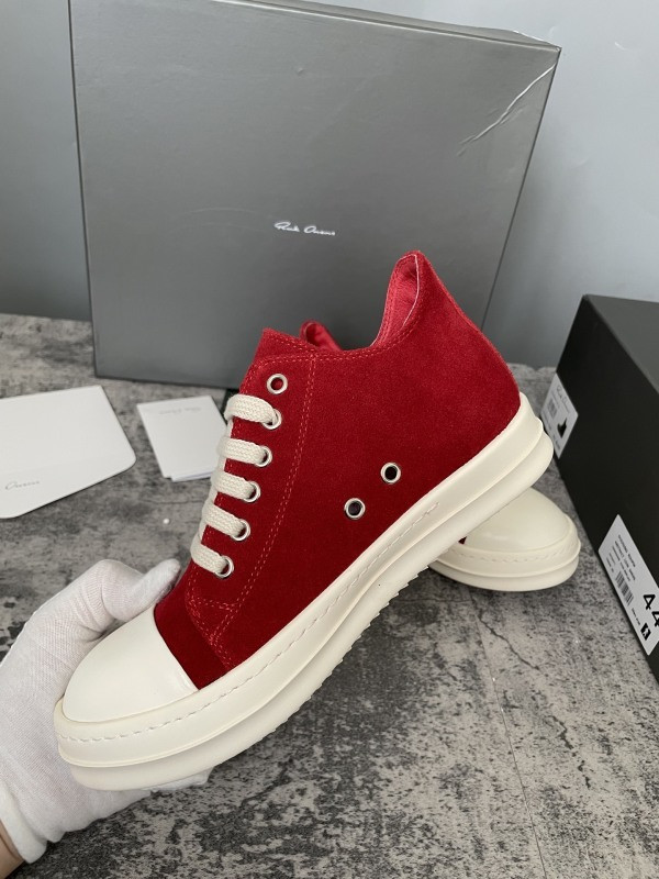 RO Sneakers