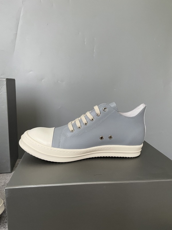 RO Sneakers