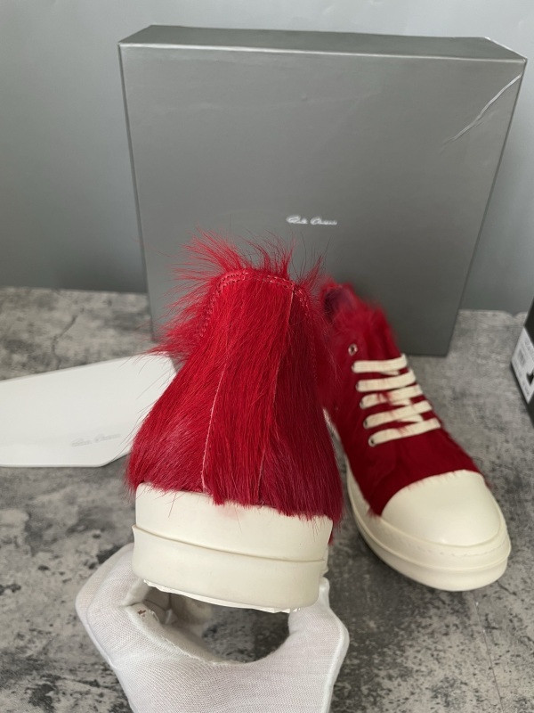 RO Sneakers