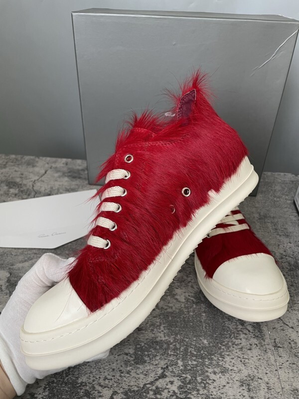 RO Sneakers
