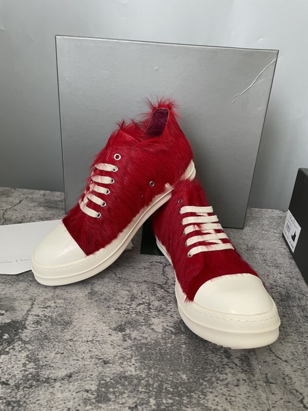 RO Sneakers