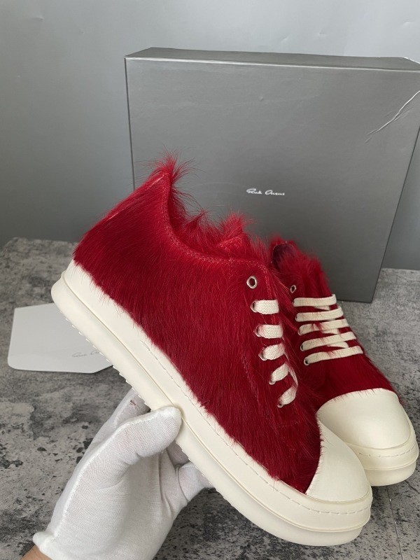 RO Sneakers