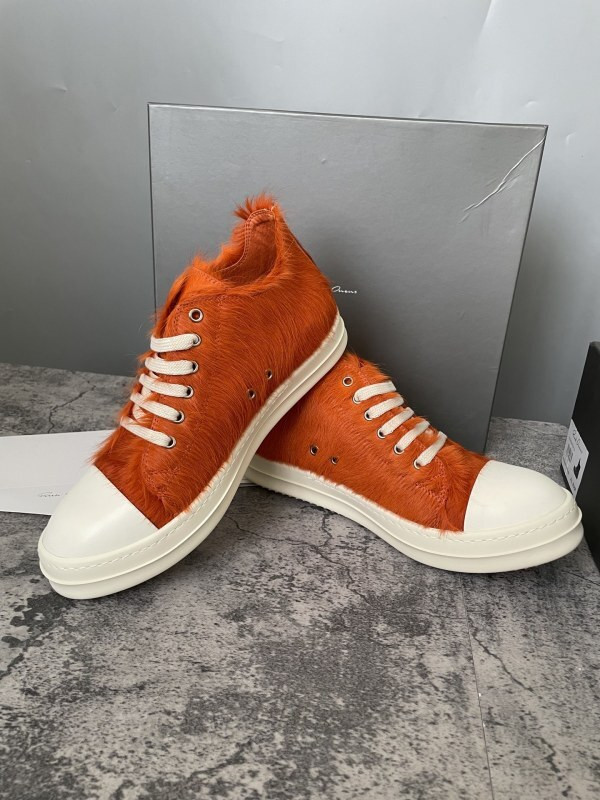 RO Sneakers