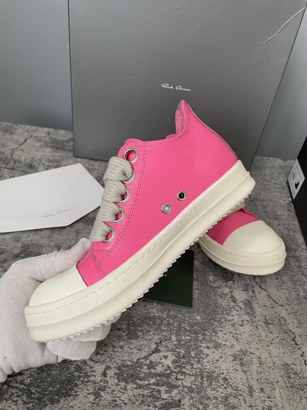 RO Sneakers