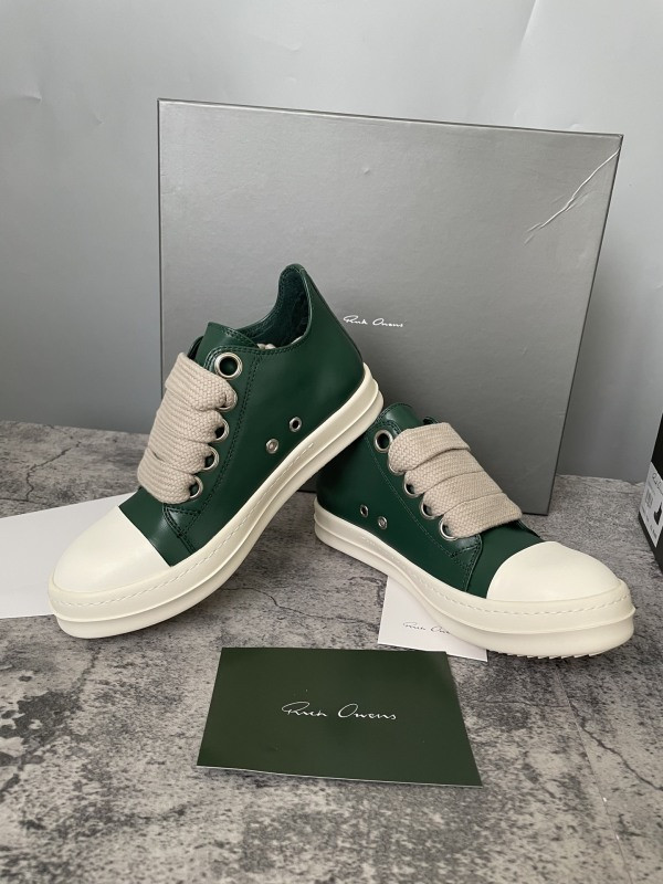 RO Sneakers