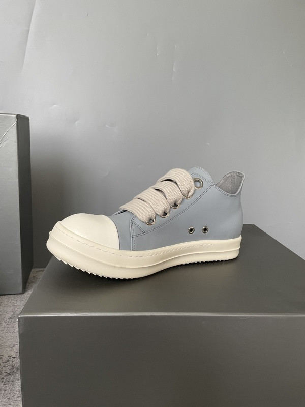 RO Sneakers