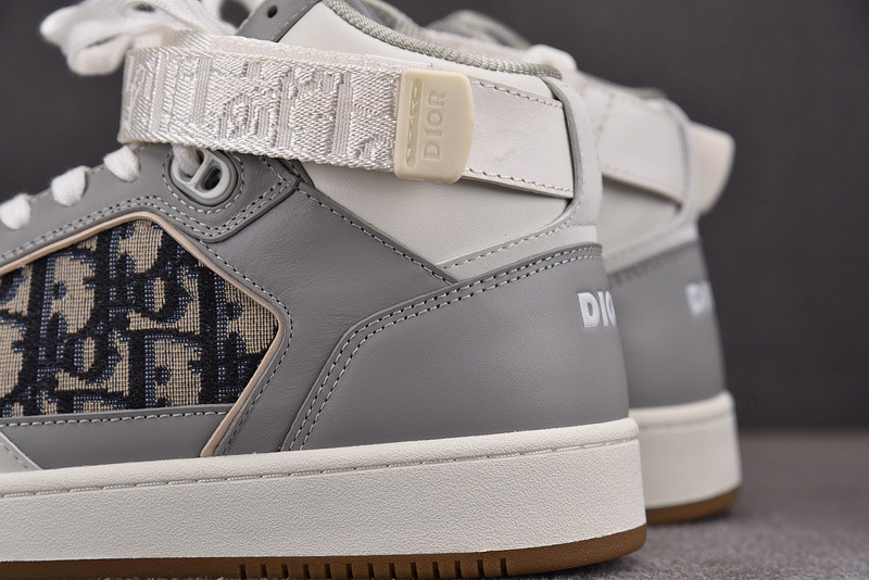 DR B27 Sneaker