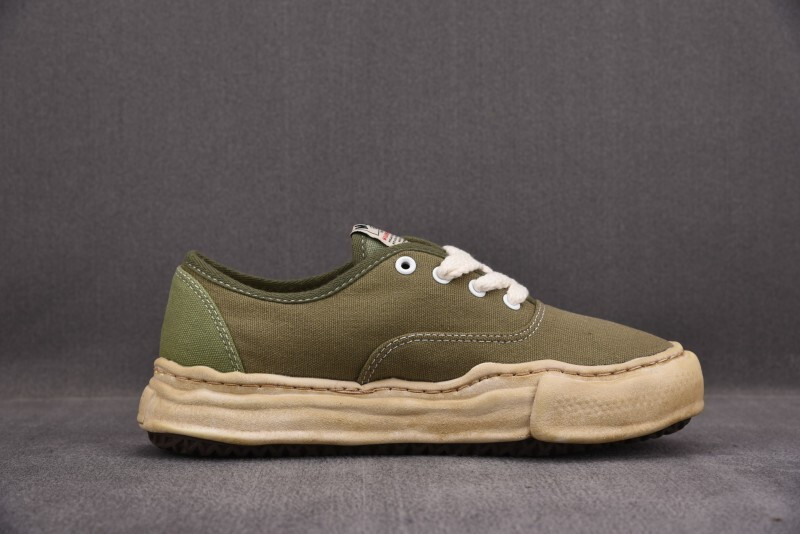 Ma1s0n Mihara Sneakers