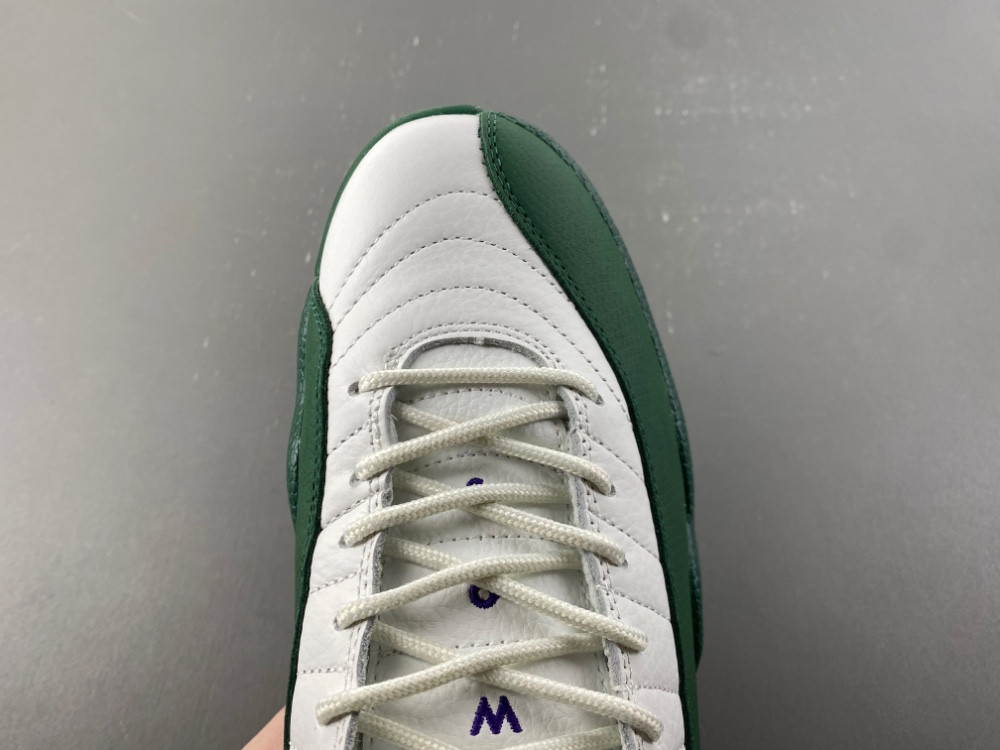Air Jordan 12 “Bucks” CT8013-103
