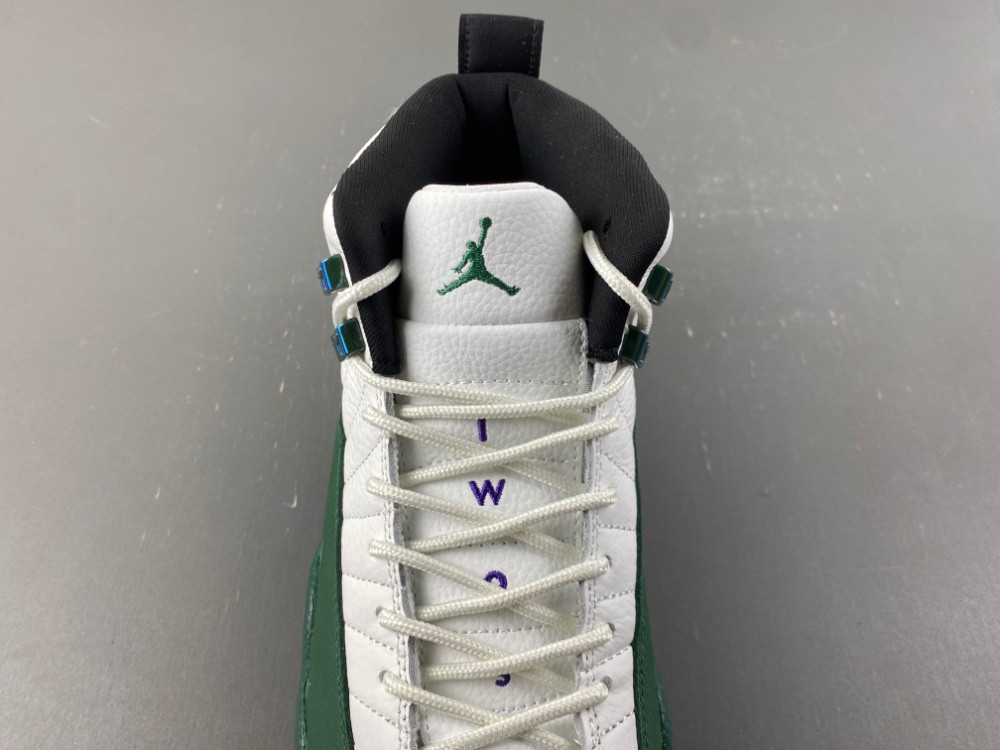 Air Jordan 12 “Bucks” CT8013-103