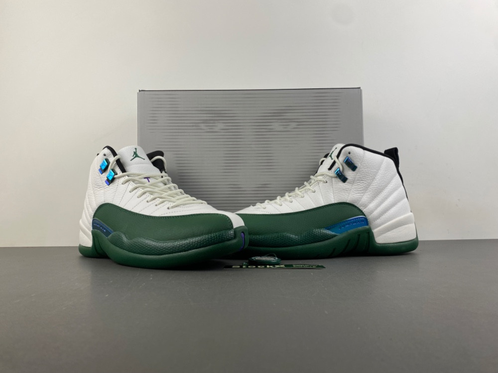 Air Jordan 12 “Bucks” CT8013-103