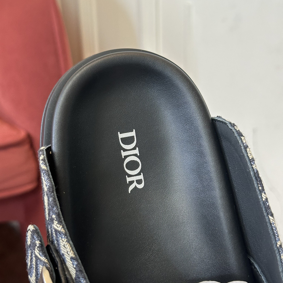 DR Sandals DS-28