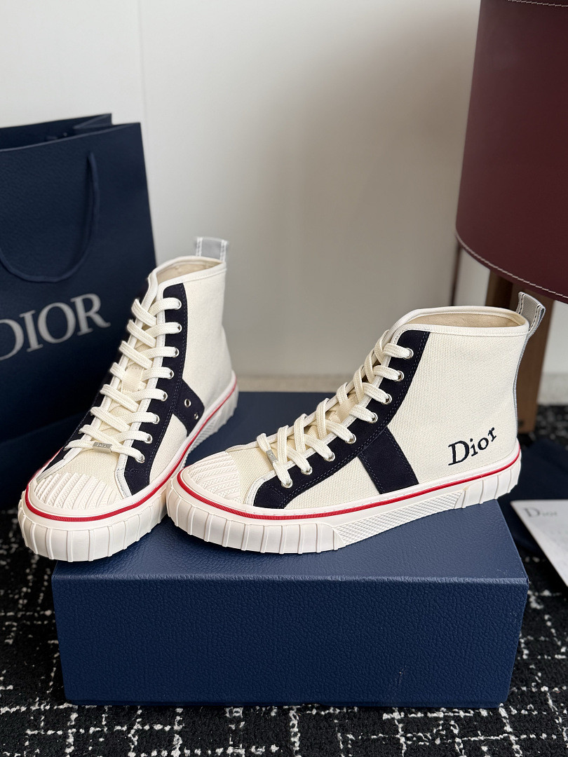 D10r Hooper High-Top Sneaker DR-H001