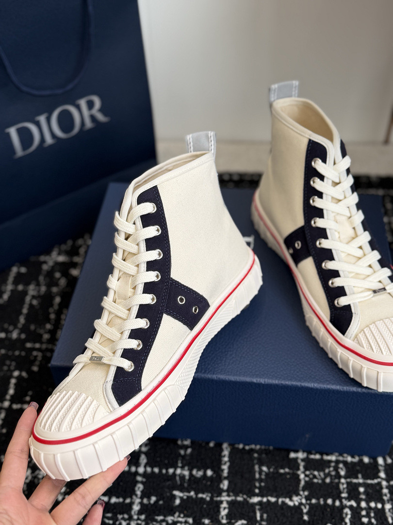 D10r Hooper High-Top Sneaker DR-H001